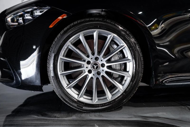 https://imagesdl.dealercenter.net/800/600/202507-55a2ab0a84b04b29ab5f4a593a3604bd.jpg