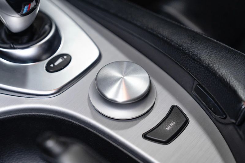https://imagesdl.dealercenter.net/800/600/202507-5d459da1581c4e868da9ff8a4fd8b888.jpg