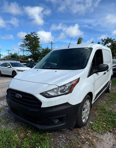 2022 Ford Transit Connect  - $22900