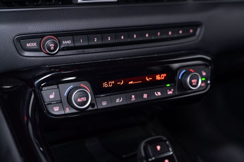 https://imagesdl.dealercenter.net/800/600/202507-6968ae2ae9f54c70b3fe77aa23e67135.jpg