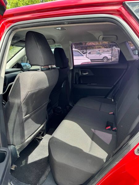 2017 Toyota Corolla  - $13900