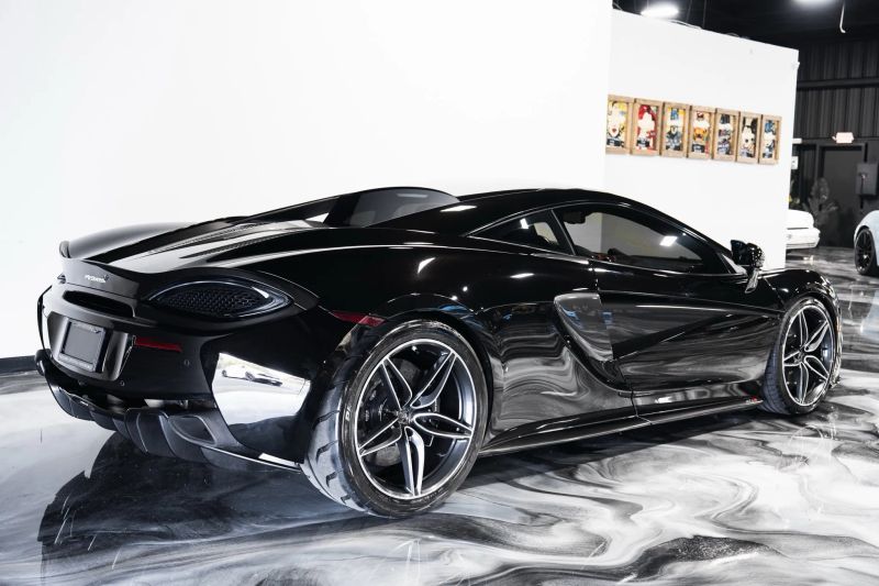 https://imagesdl.dealercenter.net/800/600/202507-6dcb81b505cb4b4fa7e630f13f9f9b6e.jpg
