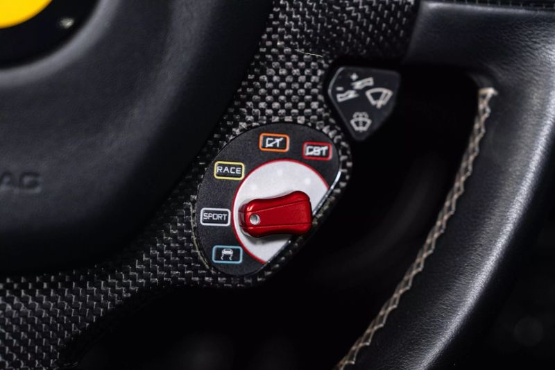 https://imagesdl.dealercenter.net/800/600/202507-71f070f4576642418b2ed0dac595a477.jpg
