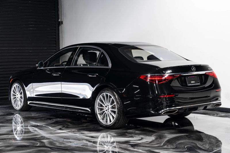 https://imagesdl.dealercenter.net/800/600/202507-7370869e01af44cdaced7f55e80e8577.jpg