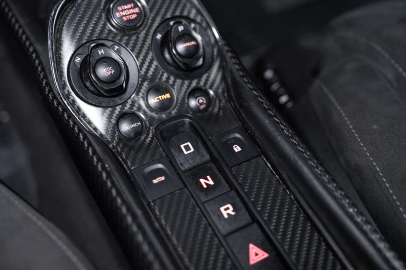 https://imagesdl.dealercenter.net/800/600/202507-744cf35a2c704fabbc0154e7dc32a52d.jpg