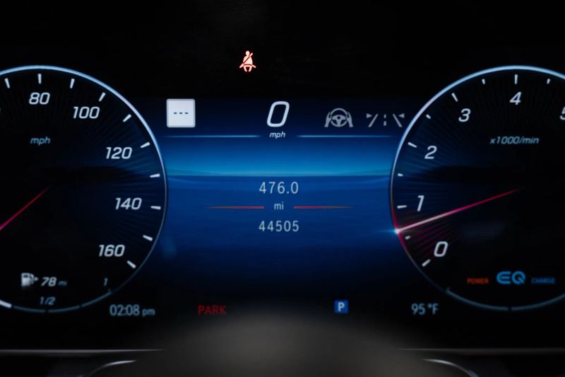 https://imagesdl.dealercenter.net/800/600/202507-74a80ea77e3e4ed686dead537e56cec4.jpg