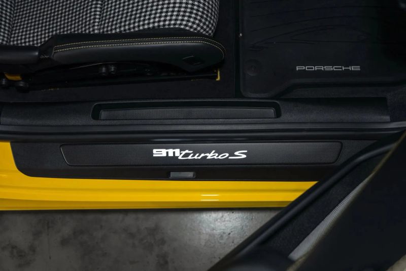 https://imagesdl.dealercenter.net/800/600/202507-789f5e8559b3414db846701adbad6a03.jpg