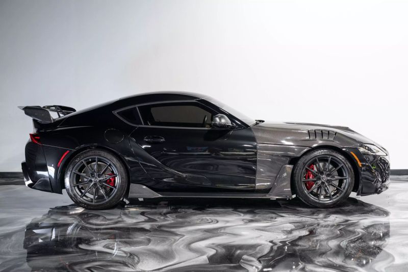 https://imagesdl.dealercenter.net/800/600/202507-7d6486d04afa4eb4b4136a7161253cfb.jpg