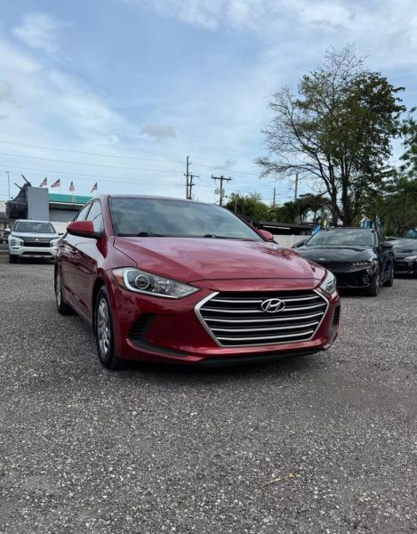2017 Hyundai Elantra  - $12500
