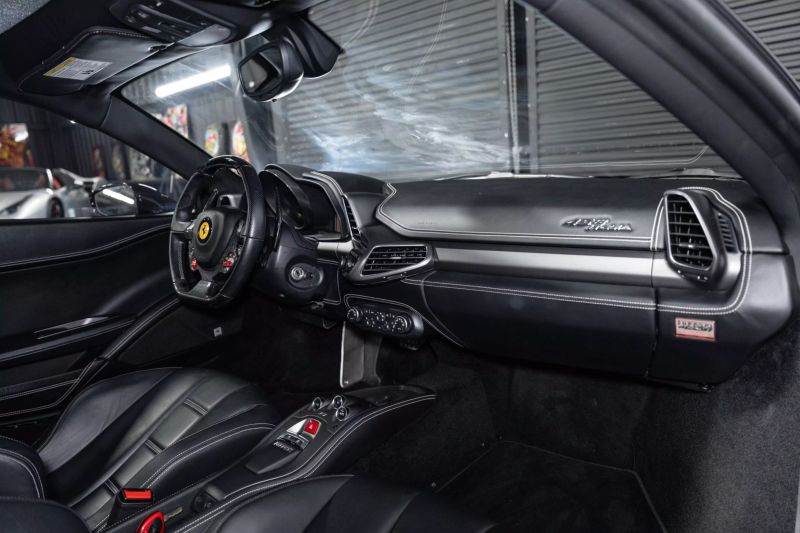 https://imagesdl.dealercenter.net/800/600/202507-8a4a6888a1d44c7e9864498d501fce8b.jpg