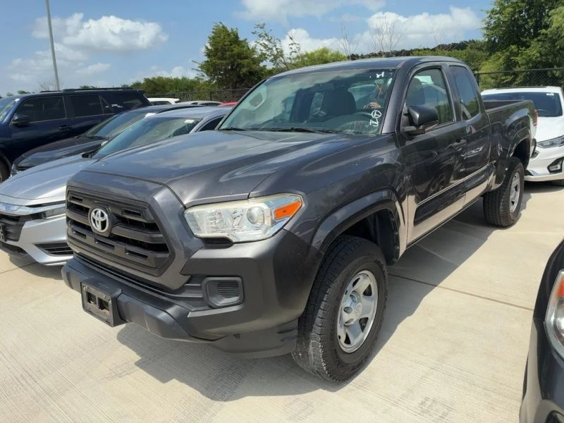2016 Toyota Tacoma SR5