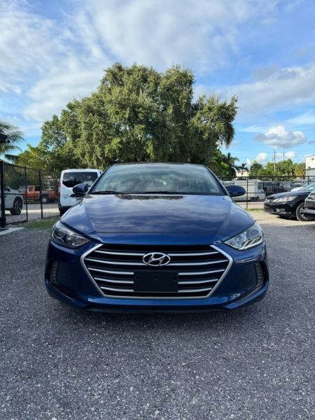 2017 Hyundai Elantra  - $12990