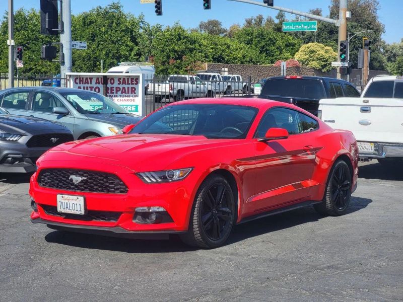 2016 Ford Mustang Premium