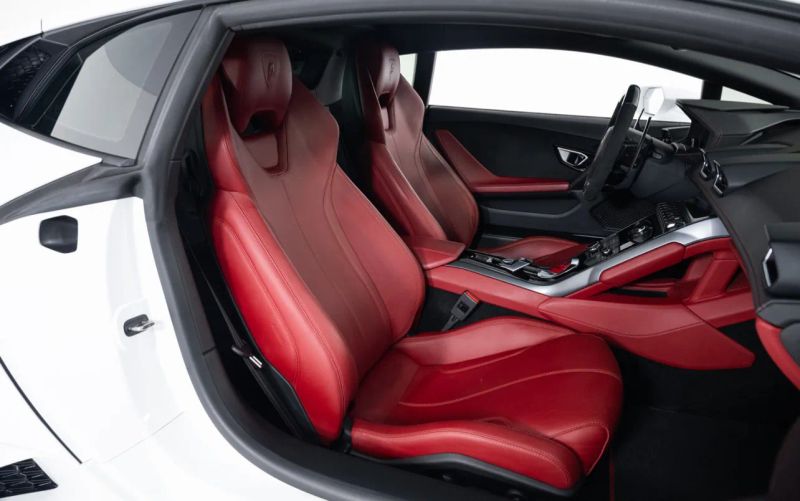 https://imagesdl.dealercenter.net/800/600/202507-9d7b68f71ecc40738db28c629370cf0f.jpg