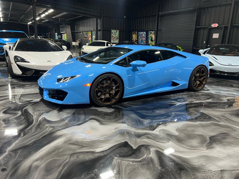 https://imagesdl.dealercenter.net/800/600/202507-a3eb27247f144bc9ad718c08142117f7.jpg