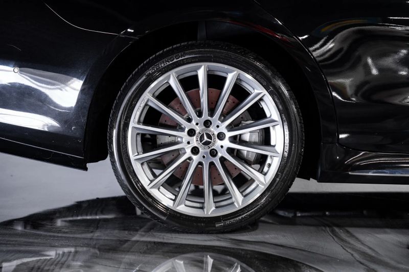 https://imagesdl.dealercenter.net/800/600/202507-a634d2aa94d449b3ba8190b29f0efefc.jpg