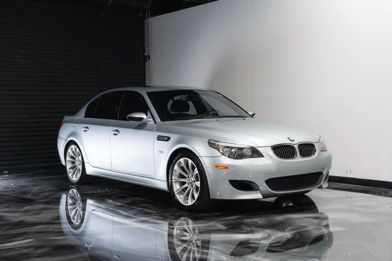 https://imagesdl.dealercenter.net/800/600/202507-a94f1a04c4fd4d499d98aa29d957336d.jpg