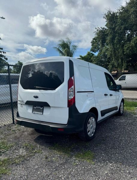 2022 Ford Transit Connect  - $22900
