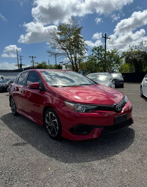 2017 Toyota Corolla  - $13900