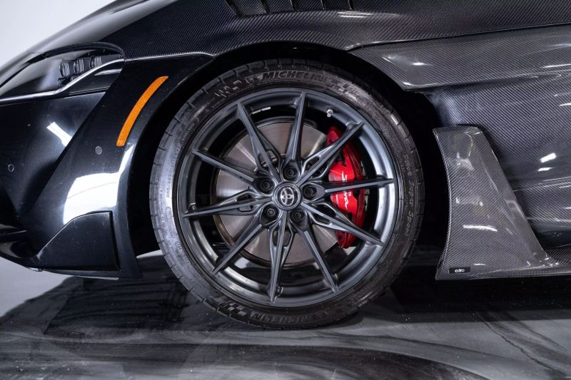 https://imagesdl.dealercenter.net/800/600/202507-aff37af554a7494fad0afcd2a3ec21f5.jpg
