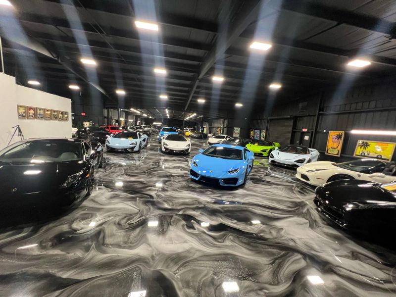 https://imagesdl.dealercenter.net/800/600/202507-b3230f145c9843b0ba1e9238b8f4cf08.jpg