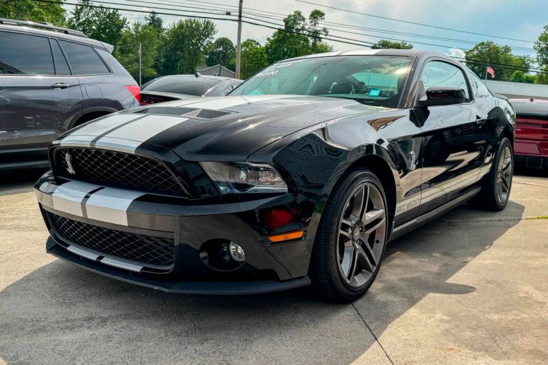 2010 Ford Shelby GT500 Base