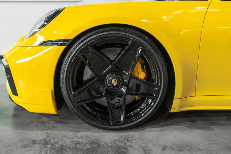https://imagesdl.dealercenter.net/800/600/202507-c169902e5f6b452094e37bfd5abfb3a8.jpg