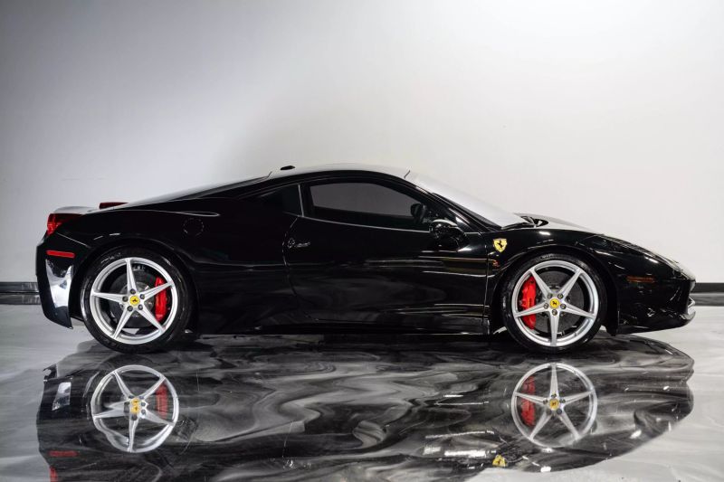https://imagesdl.dealercenter.net/800/600/202507-c2ce87b0f31e406b9fa94e68b67276fe.jpg