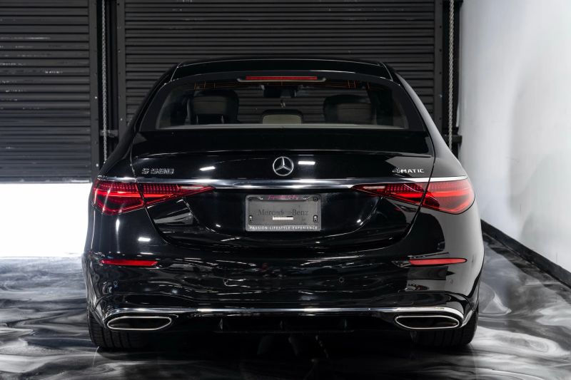 https://imagesdl.dealercenter.net/800/600/202507-c6d364f052b84ad089d53b2cb012bb50.jpg