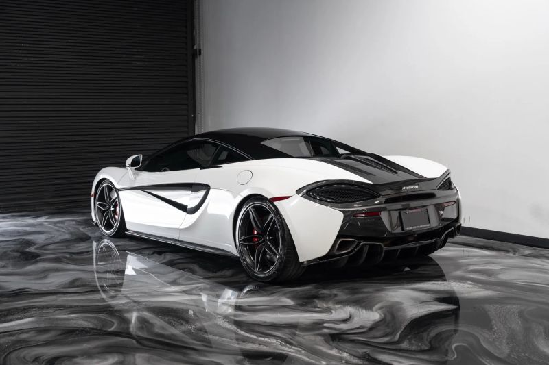 https://imagesdl.dealercenter.net/800/600/202507-c70edcc0ae25417dbdccc1d3ac03a858.jpg