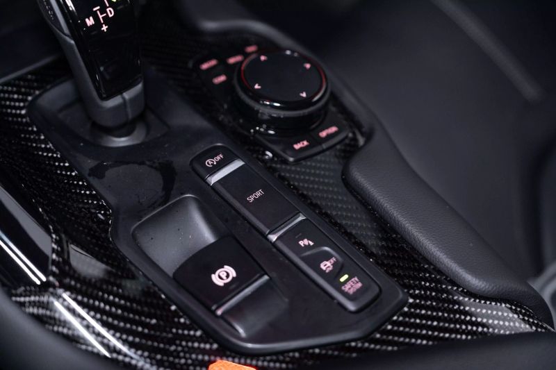 https://imagesdl.dealercenter.net/800/600/202507-cb2828da0307498192a6c4d763961364.jpg