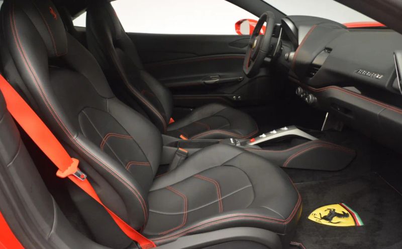 https://imagesdl.dealercenter.net/800/600/202507-cc058cfa36ab4c2980ca477546cc2983.jpg