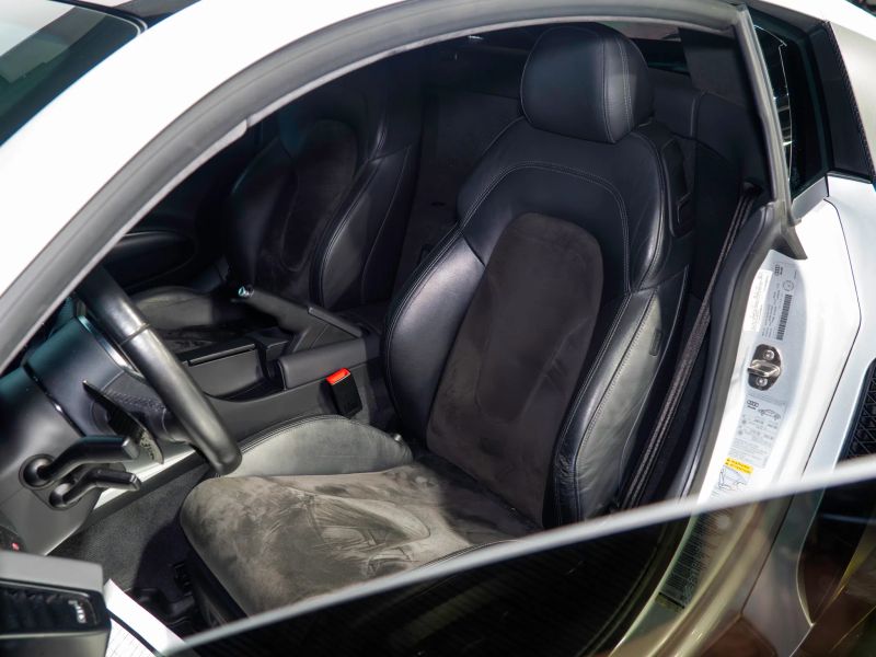 https://imagesdl.dealercenter.net/800/600/202507-d22d81d051c346e3877fefaf4c98f8d3.jpg