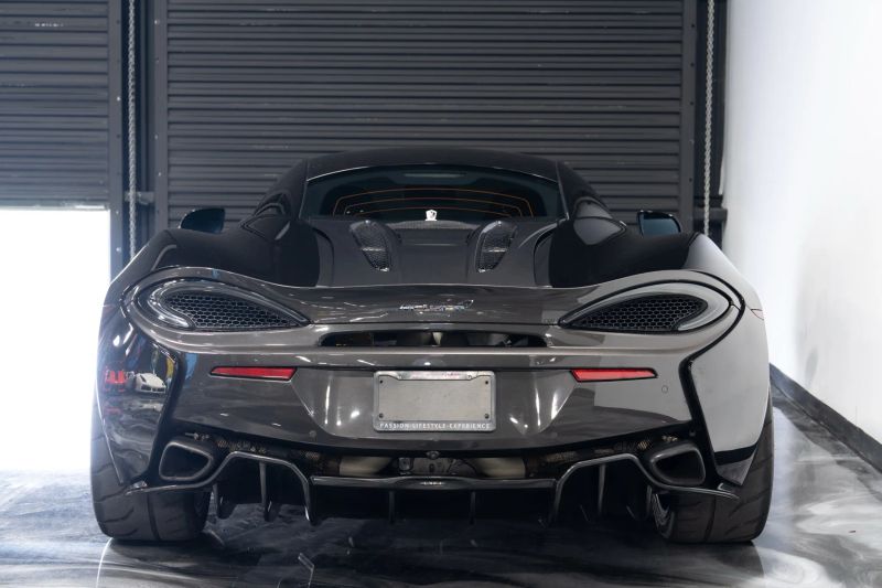 https://imagesdl.dealercenter.net/800/600/202507-d3450476577d4f278d83d87ce4dff25d.jpg