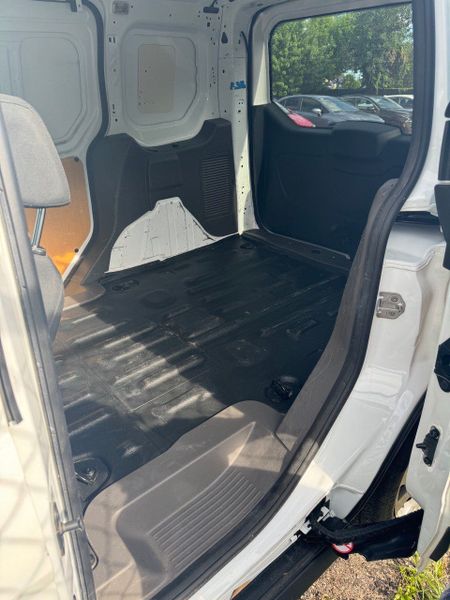 2022 Ford Transit Connect  - $22900