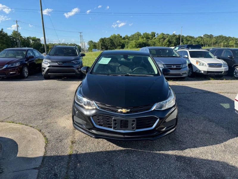 2017 Chevrolet Cruze LS Auto
