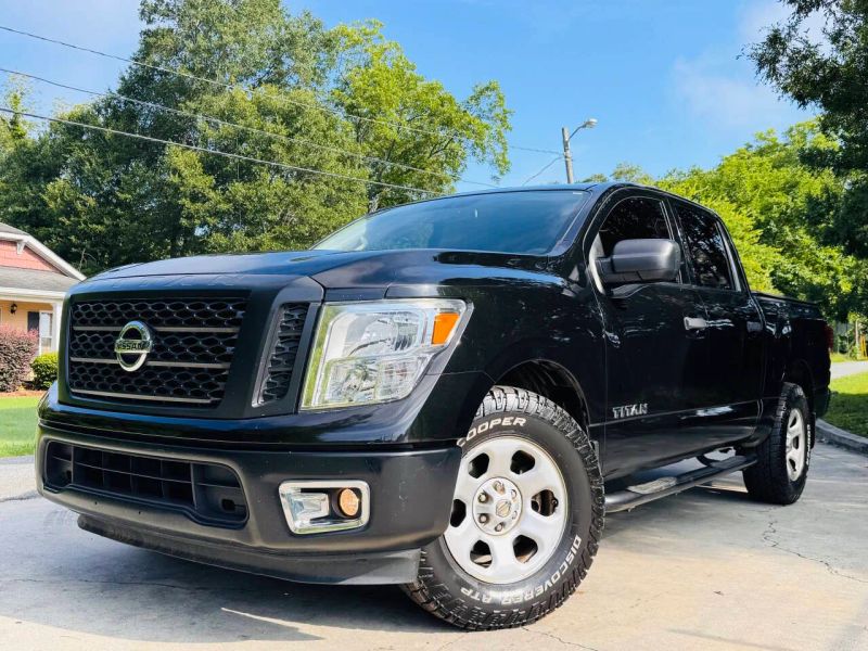 2017 Nissan Titan S