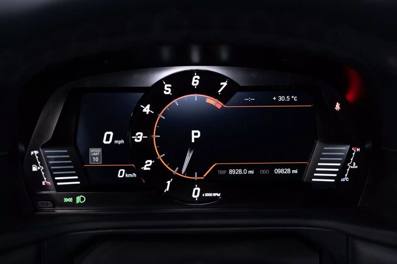 https://imagesdl.dealercenter.net/800/600/202507-ee8a01786ca24399a1384ef18bc2b9f0.jpg