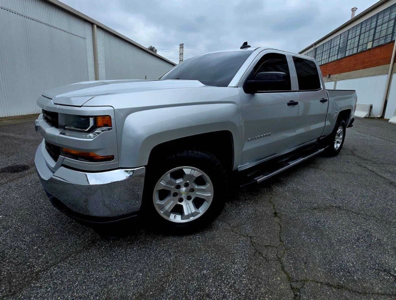 2018 Chevrolet Silverado 1500 Custom