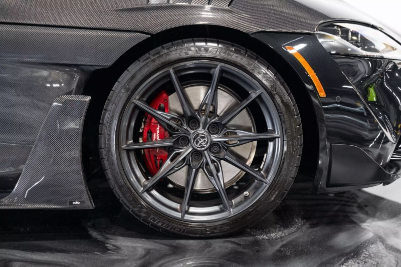 https://imagesdl.dealercenter.net/800/600/202507-fb92cead00754d5ab17708b7b341f964.jpg