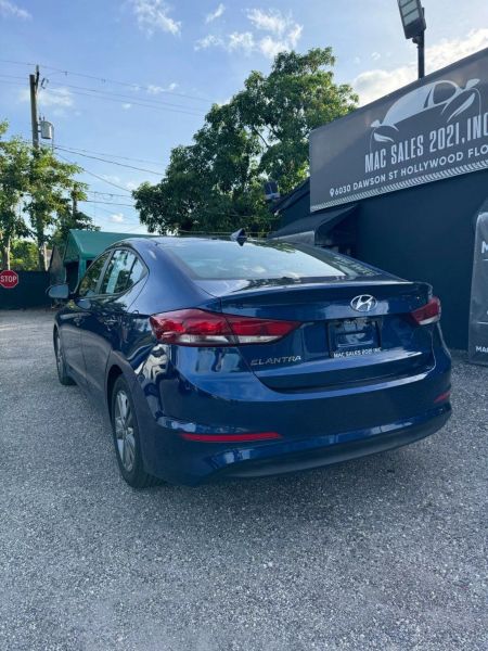 2017 Hyundai Elantra  - $12990