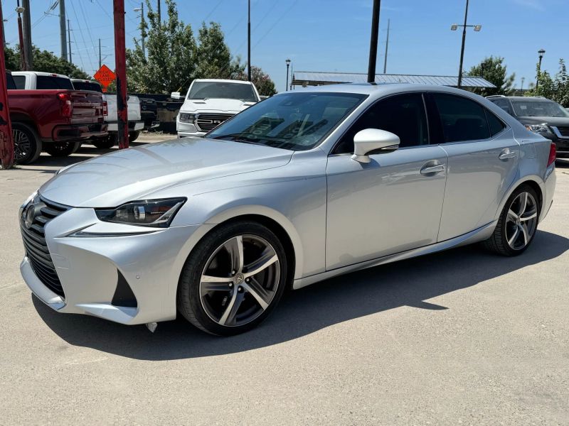 2018 Lexus IS 300 Base