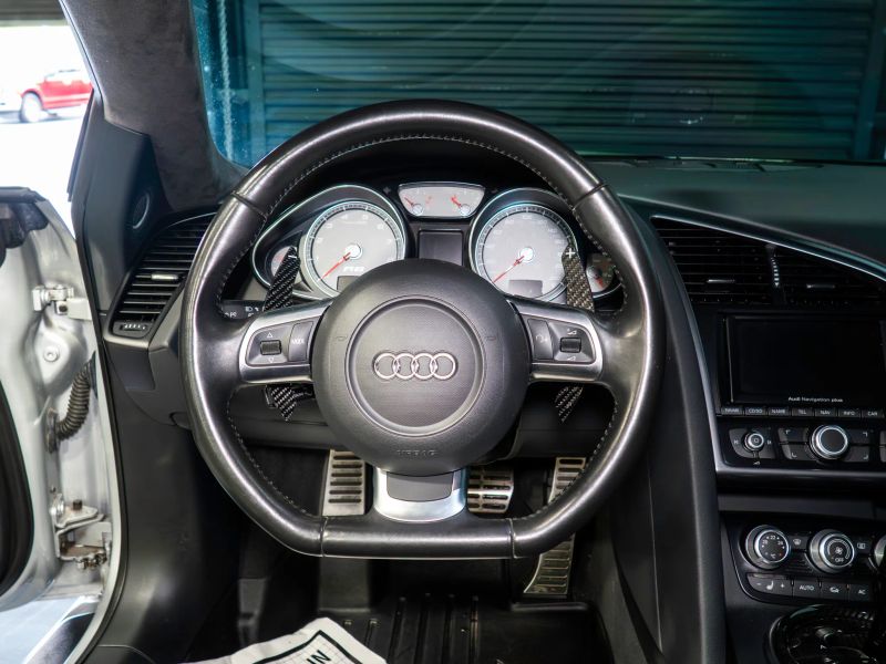 https://imagesdl.dealercenter.net/800/600/202507-ffbcfc898c6941d3a93f2fd7d8887254.jpg