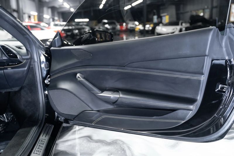 https://imagesdl.dealercenter.net/800/600/202508-0389a066cd67457cb05e706741b72076.jpg