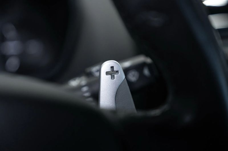 https://imagesdl.dealercenter.net/800/600/202508-0e558b91d99d4f1097714bd3da515eb9.jpg