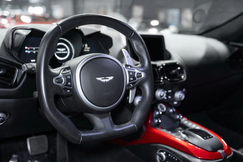 https://imagesdl.dealercenter.net/800/600/202508-0f6c0a54c49f4831b6f42f918d690054.jpg