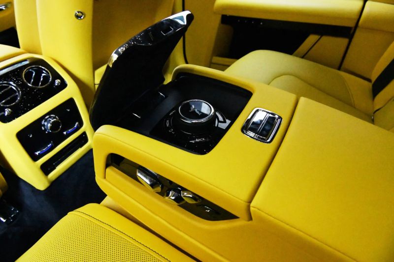 https://imagesdl.dealercenter.net/800/600/202508-16079603c35246539f40886039d8928b.jpg