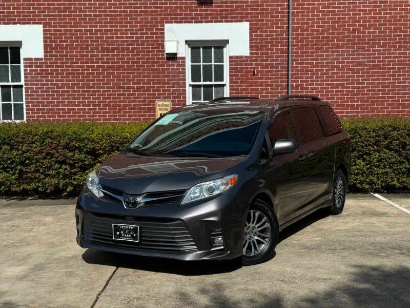 2019 Toyota Sienna XLE Premium