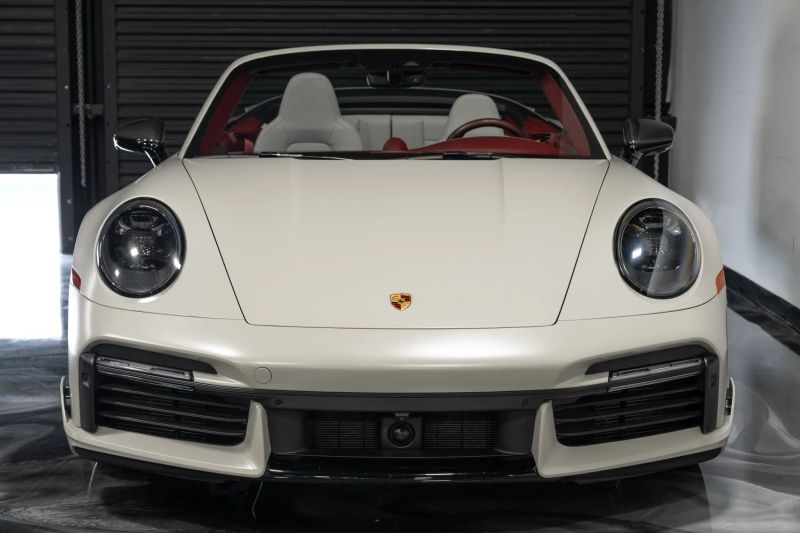 https://imagesdl.dealercenter.net/800/600/202508-187b7db20dcd4560ba2641c8d327a612.jpg