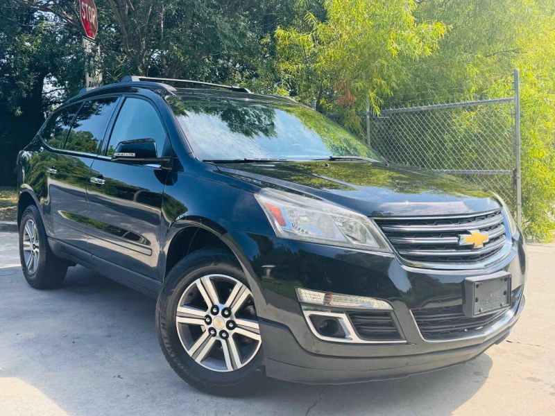 2017 Chevrolet Traverse LT